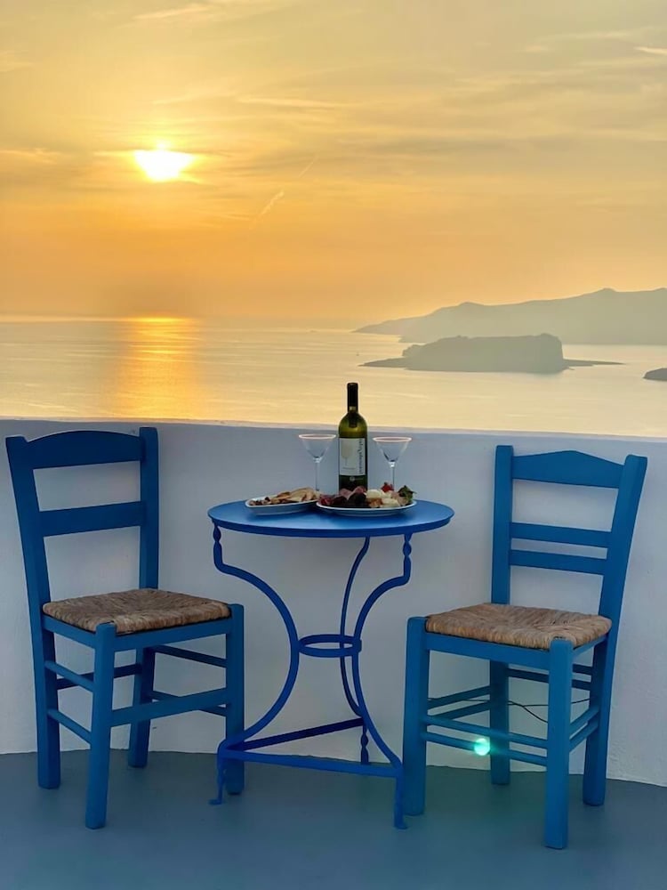 CALDERA VIEW RESORT ADULTS ONLY 37/50