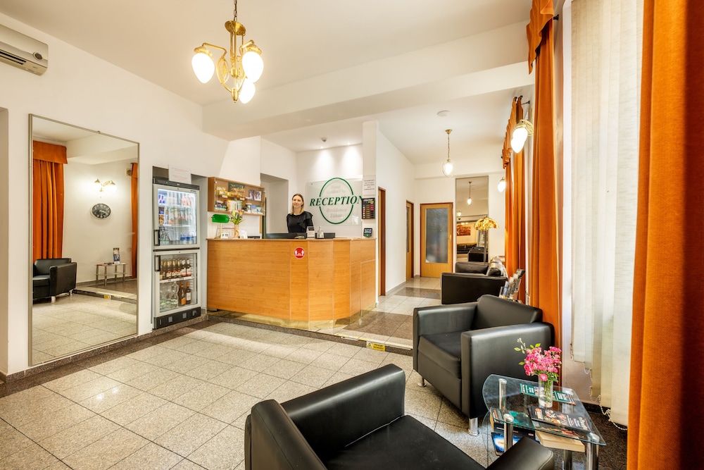 Hotel Golden City Garni 11/55