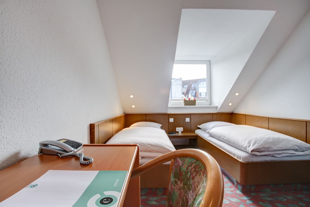 INA Hotel Consul 39/61