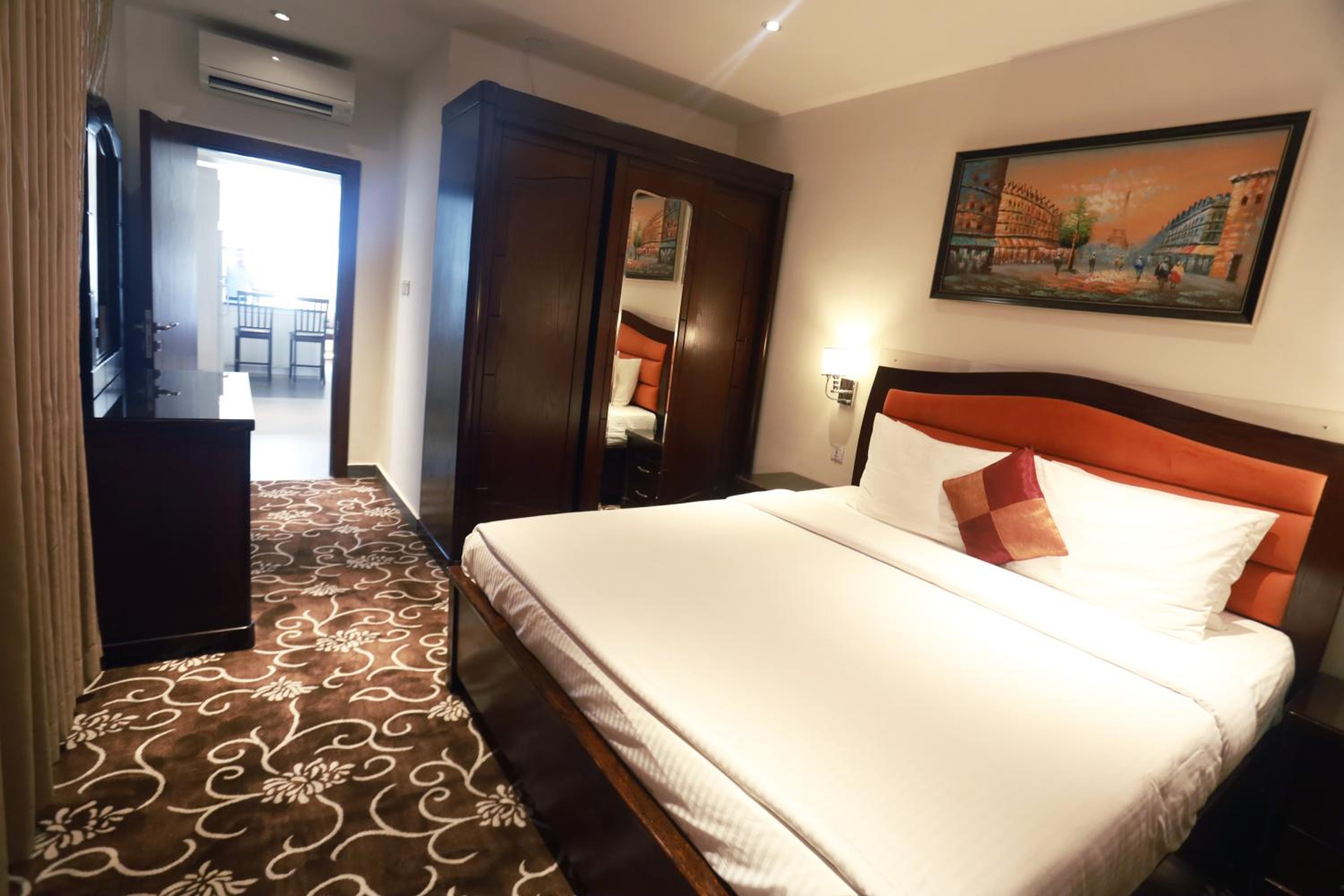 Royal, Suite, Balcony