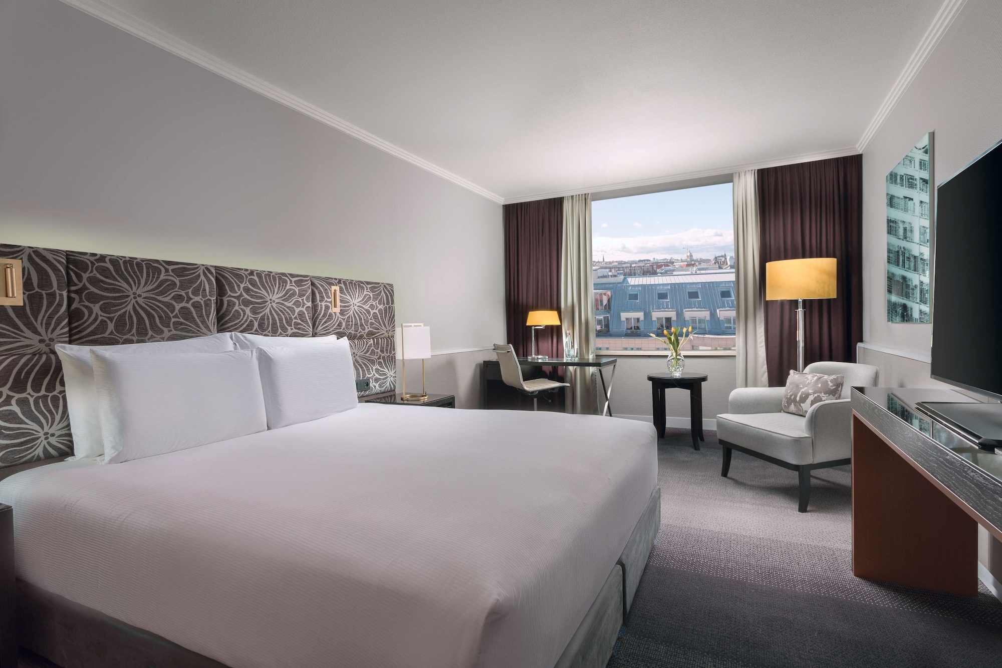 غرفة متصلة عائلية بسرير كينج، Hilton Prague Old Town 2/5