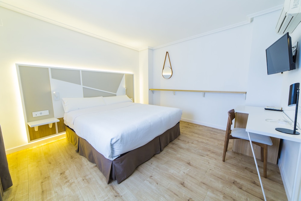 Hotel Canitas Maite Gastronomico 10/38