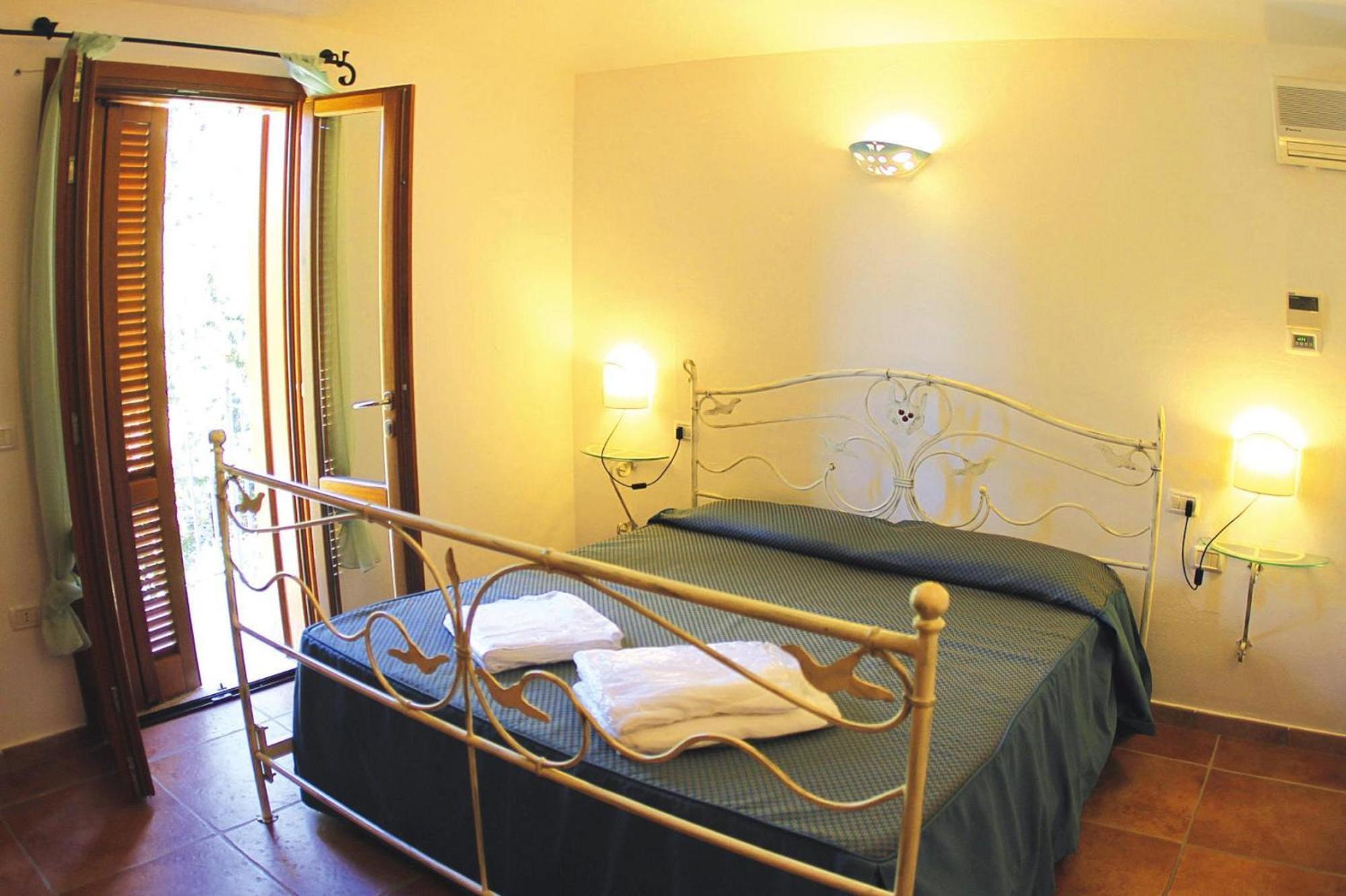 1 Bedroom, Apartment