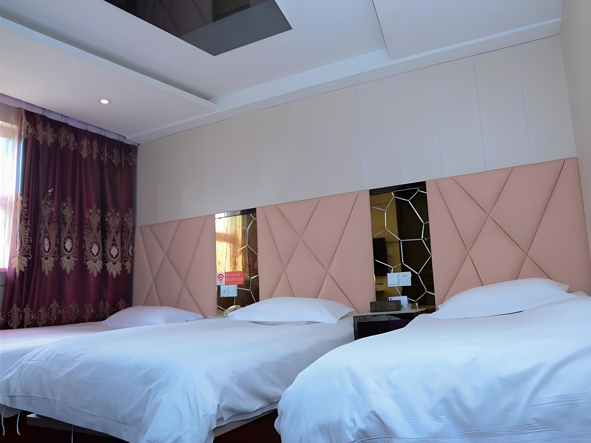 Guest Room, Triple