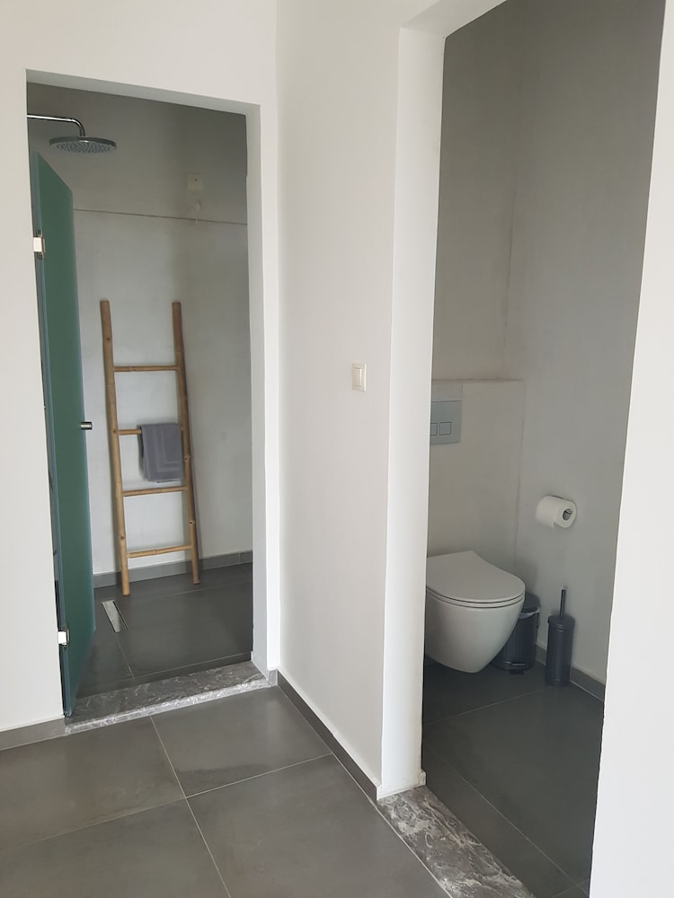 Agorastos Boutique Hotel 47/50