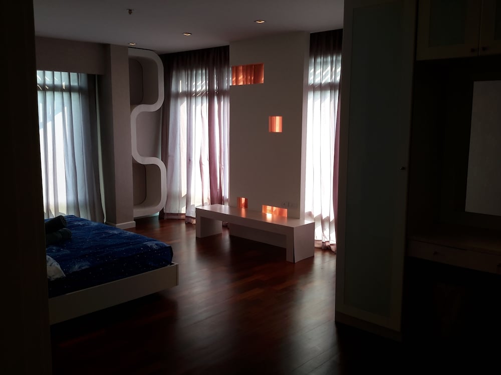 Beachfront Family Penthouse Hua Hin 22/50
