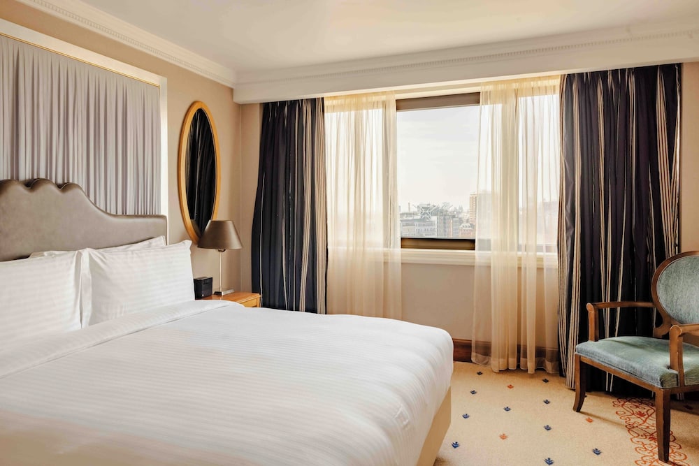 Hyde Park, Suite, King Bed