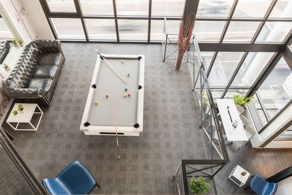 Atrium Suresnes Hotel 34/61