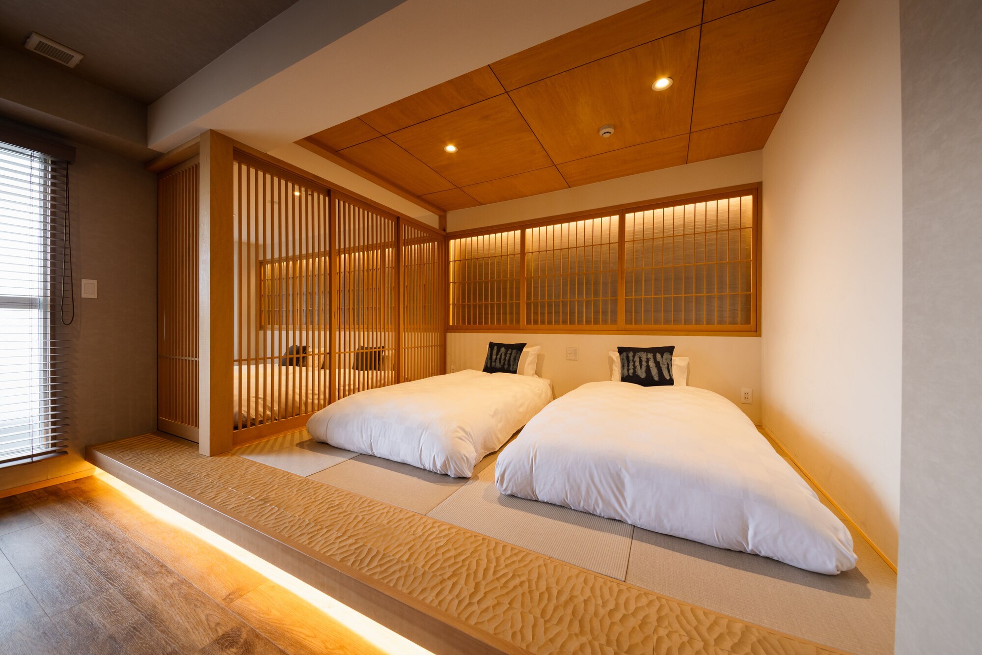 SIGNATURE, FAMILY SUITE