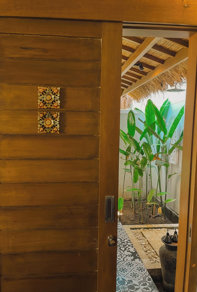 Pera ONE Villas 6/50