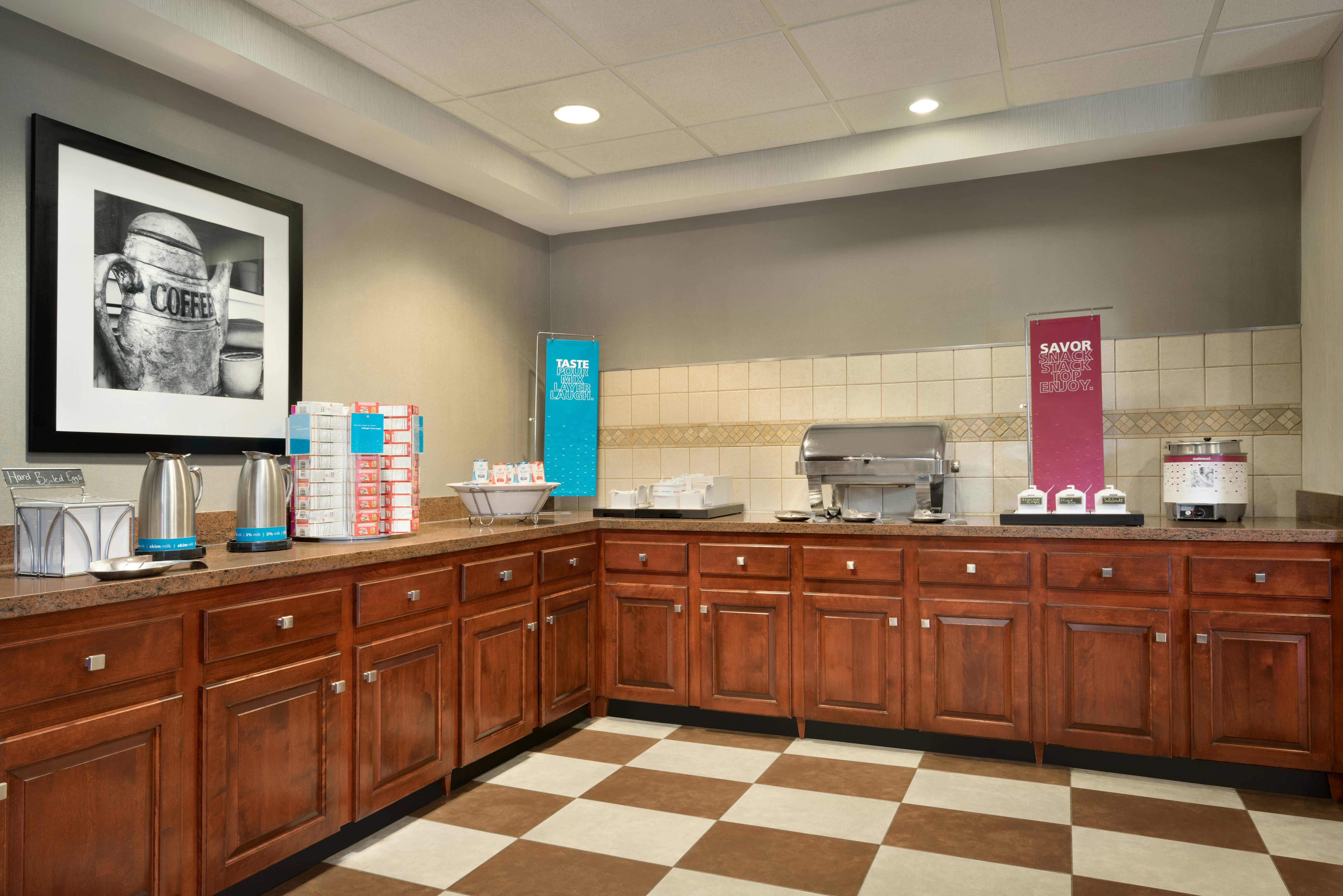 Hampton Inn Suites By Hilton Newport Middletown 6/27