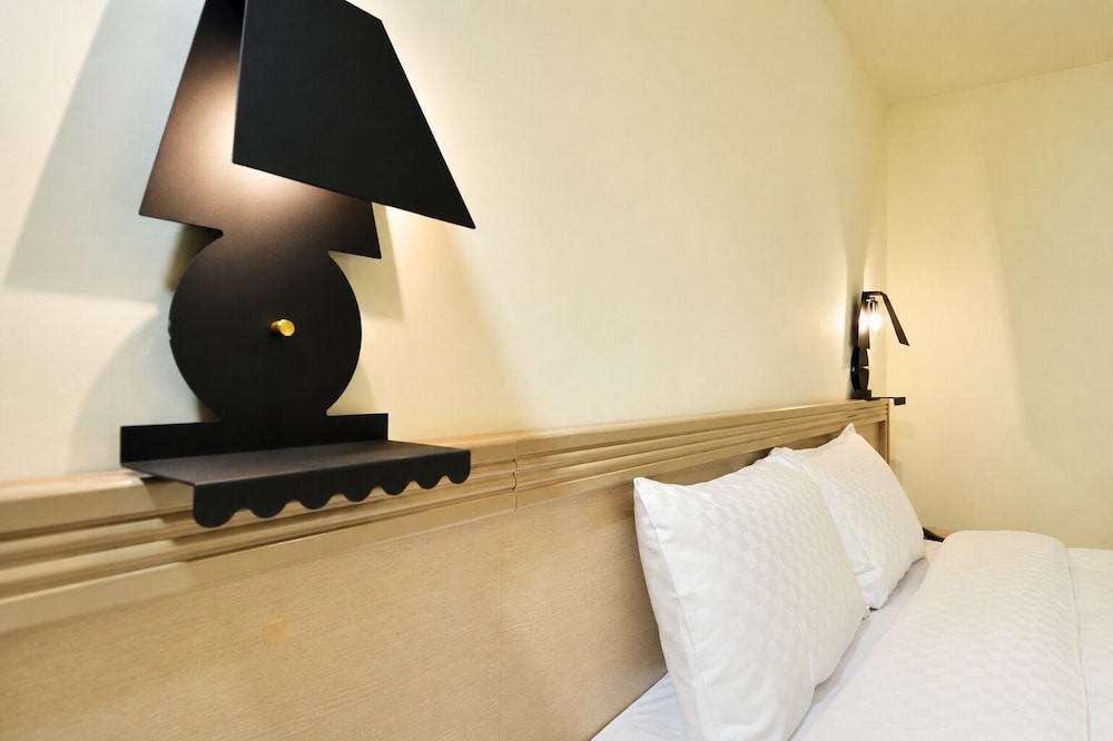 Bravo Hotel 31/43