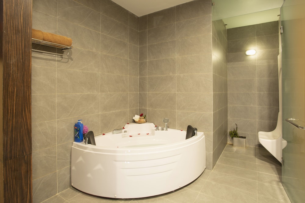 Muong Thanh Luxury Song Han Hotel 50/50