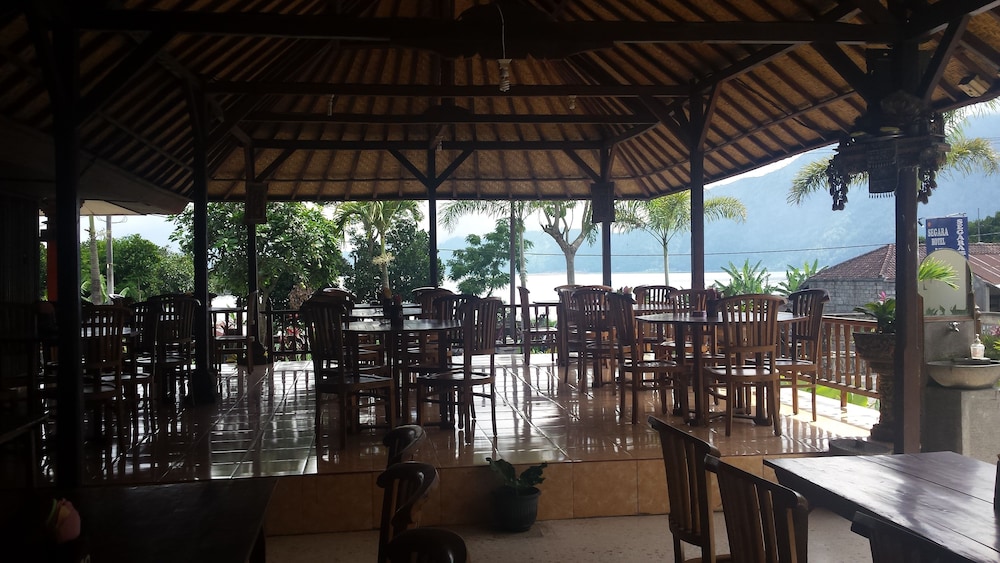 Segara Hotel And Restaurant 17/34