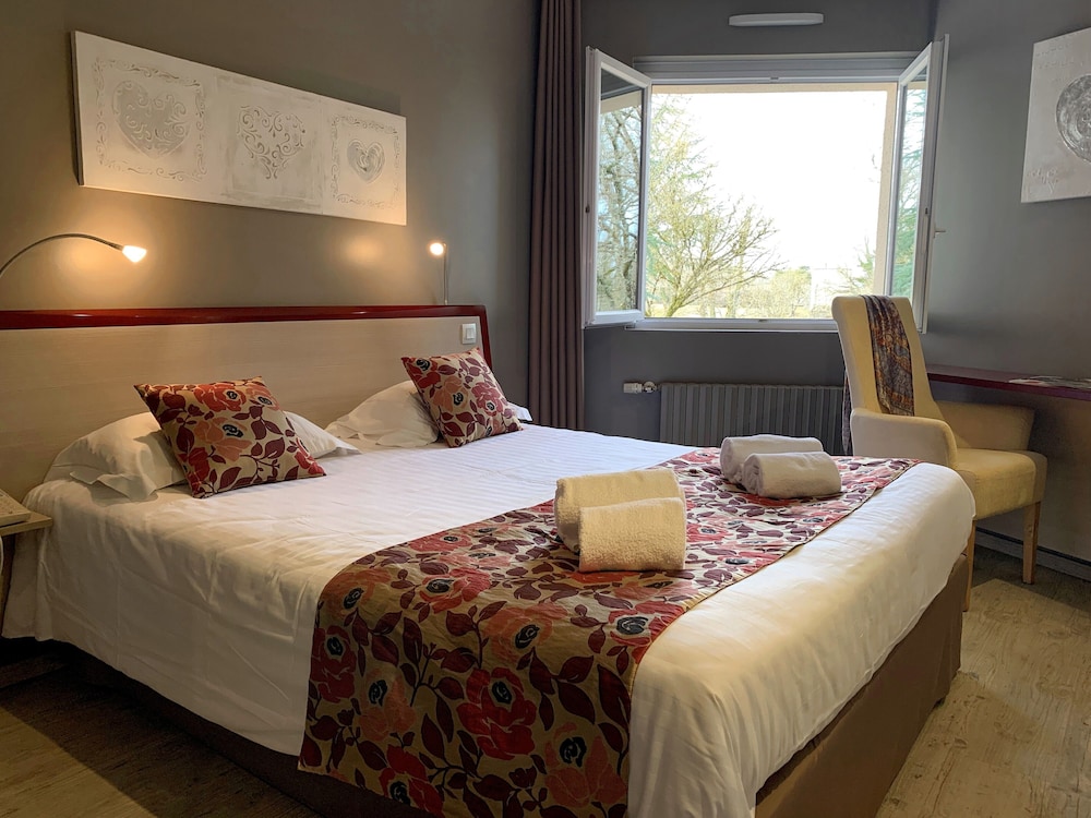Hotel Causse Comtal 14/84