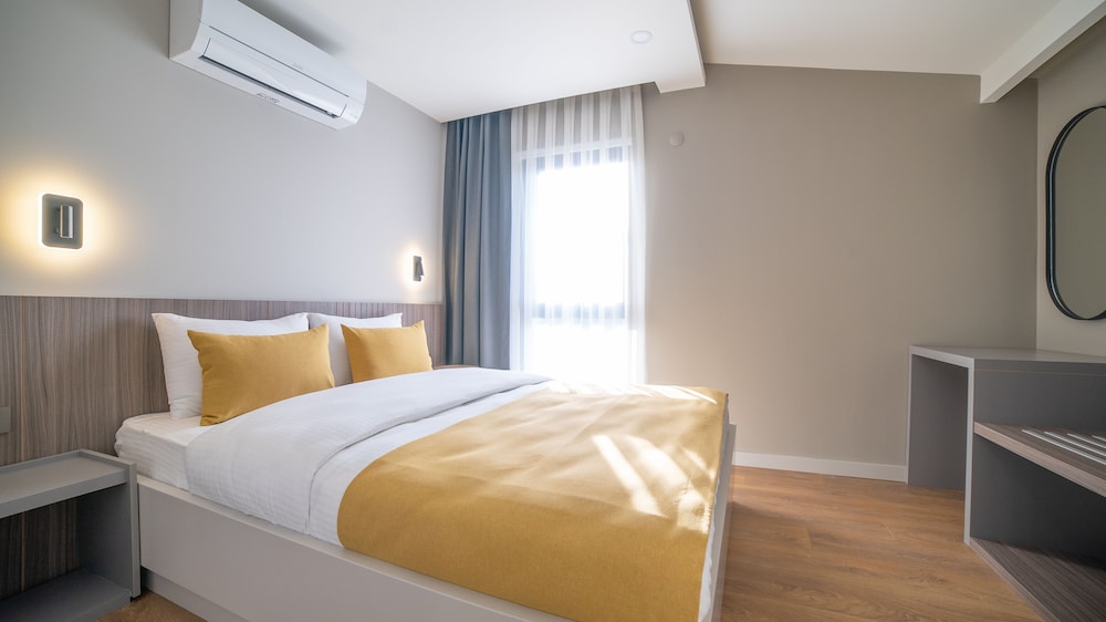 Vesta Suites 11/50