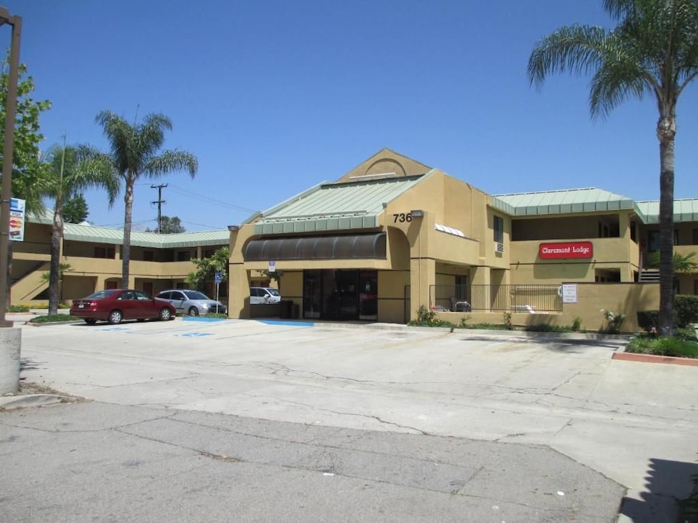 Claremont Lodge 4/59