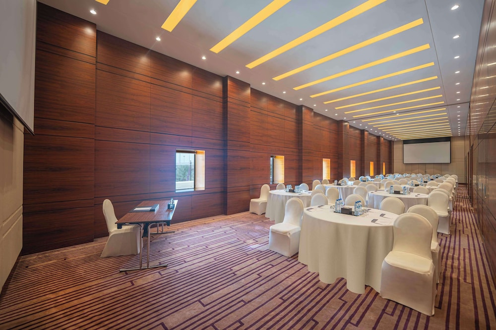 Hyatt Regency Hotel Dubai Deira 38/50