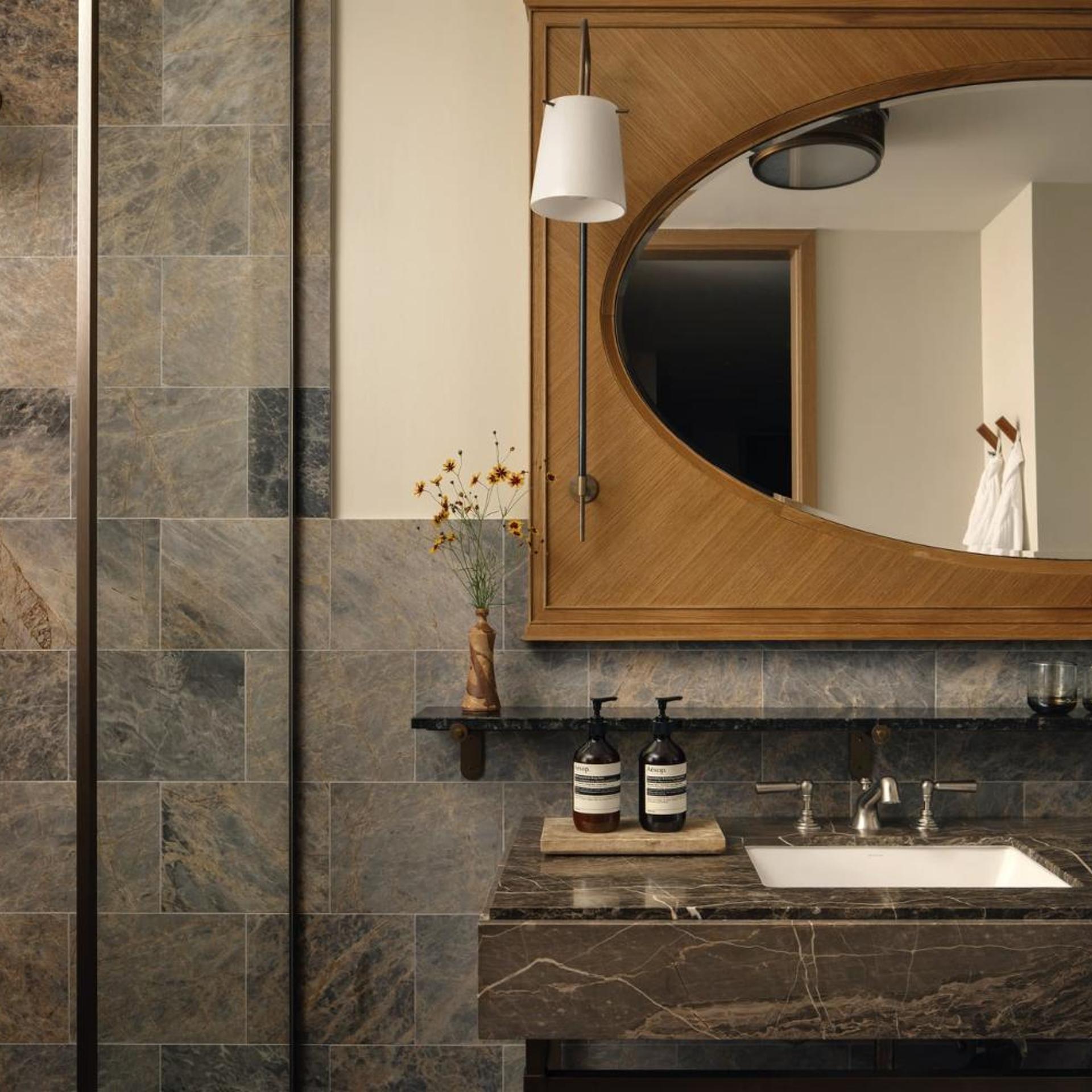 جناح ديلوكس بسرير كينج، Austin Proper Hotel A Member of Design Hotels 3/3