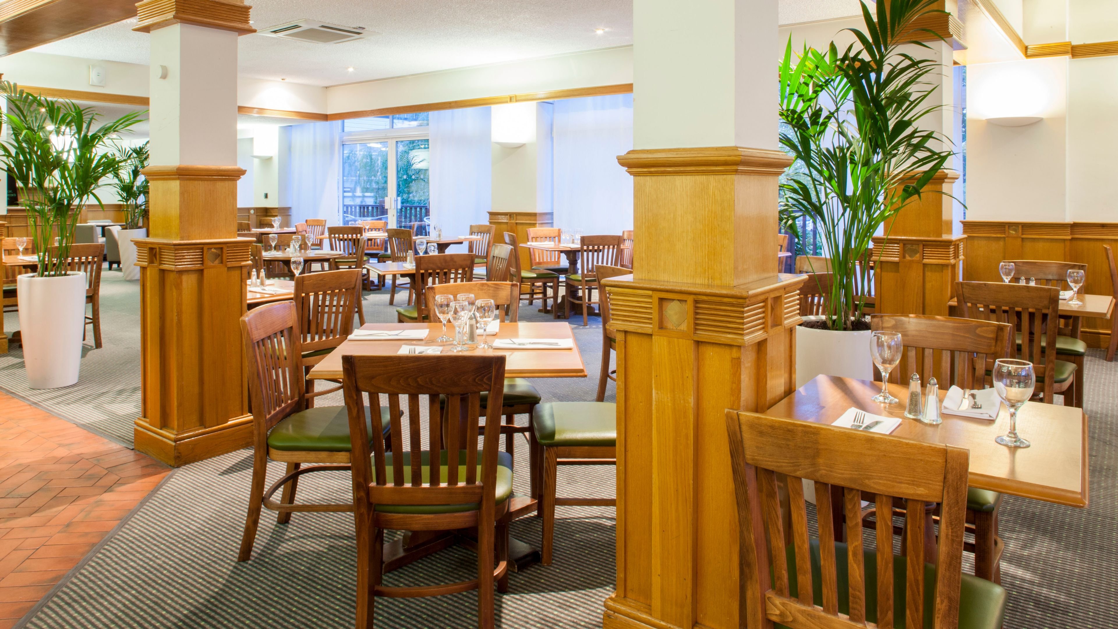 HOLIDAY INN WASHINGTON 21/40