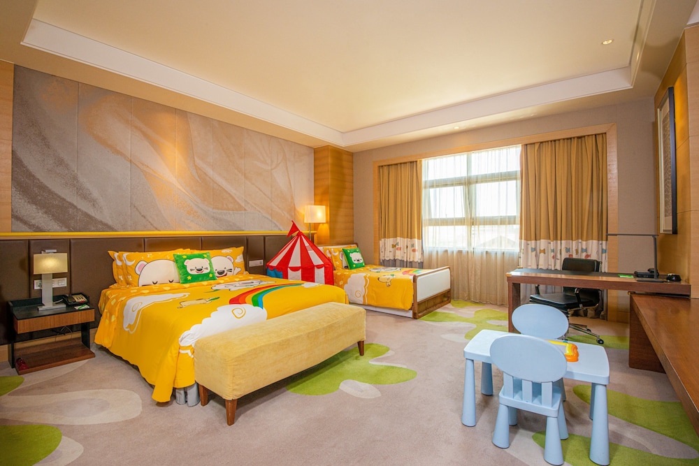 Holiday Inn Qingdao Expo 20/34