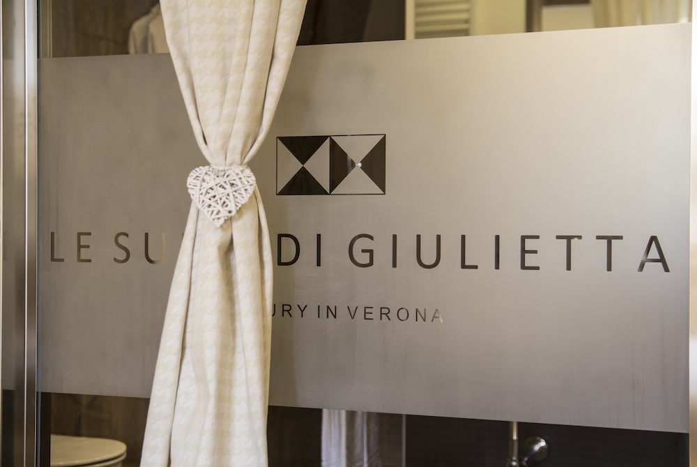Le Suite Di Giulietta 4/44