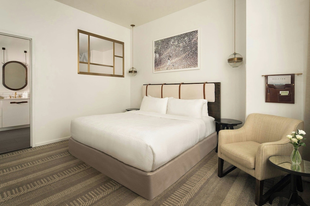 Loft, Suite, King Bed