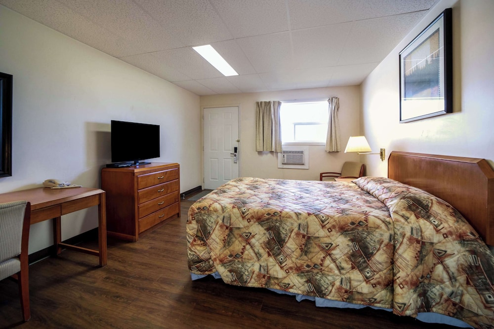 Canadas Best Value Inn Fort St John 11/21