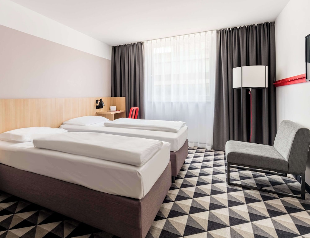 Premier Inn Wien City Hauptbahnhof 13/52