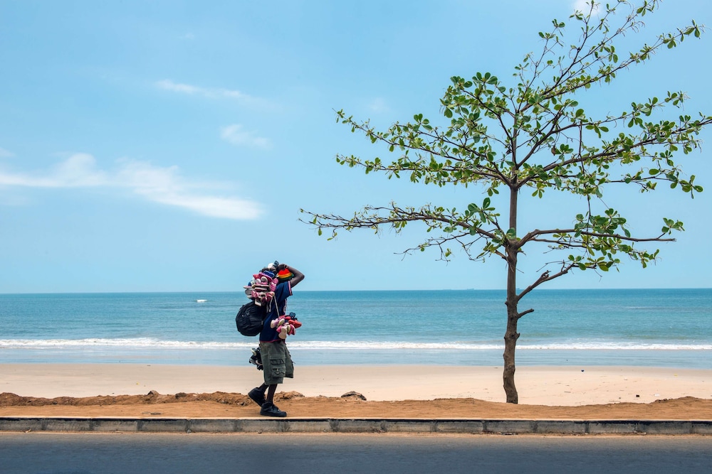 Radisson Blu Mammy Yoko Hotel Freetown 57/58