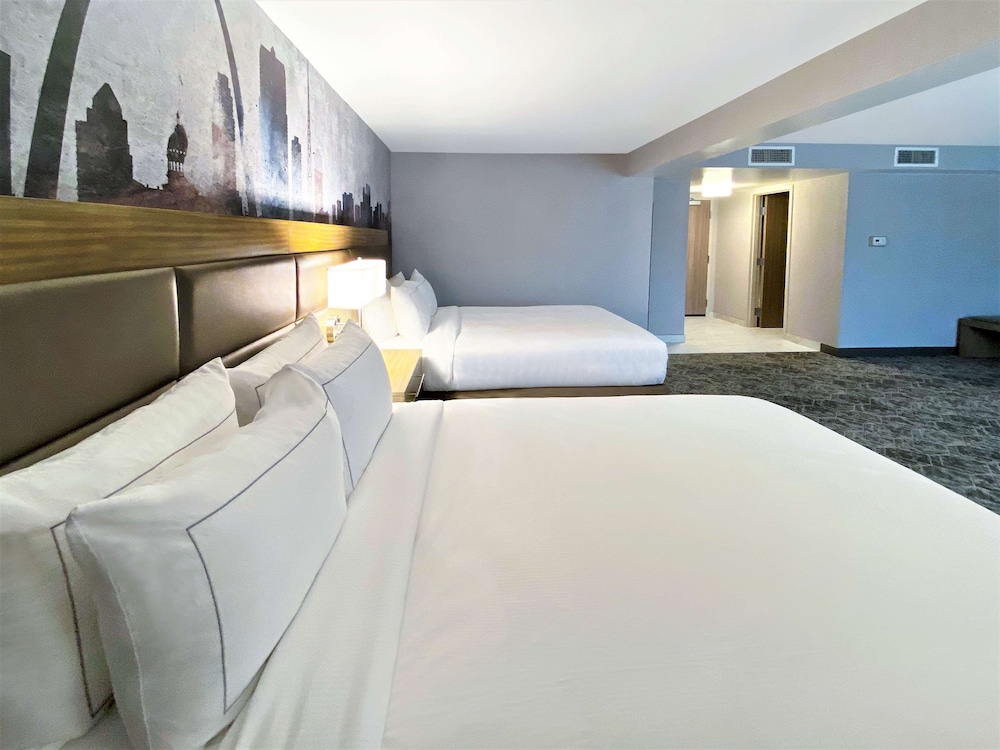 Doubletree By Hilton St Louis Airport Mo 24/59