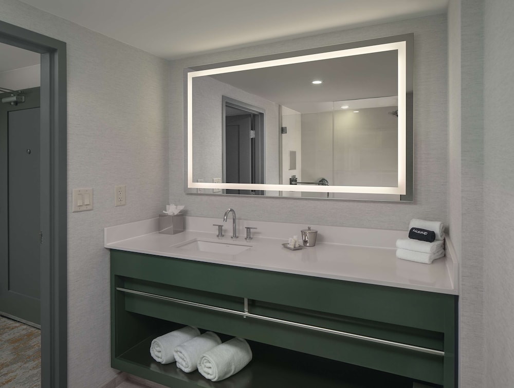 Hyatt Centric Midtown Atlanta 47/49