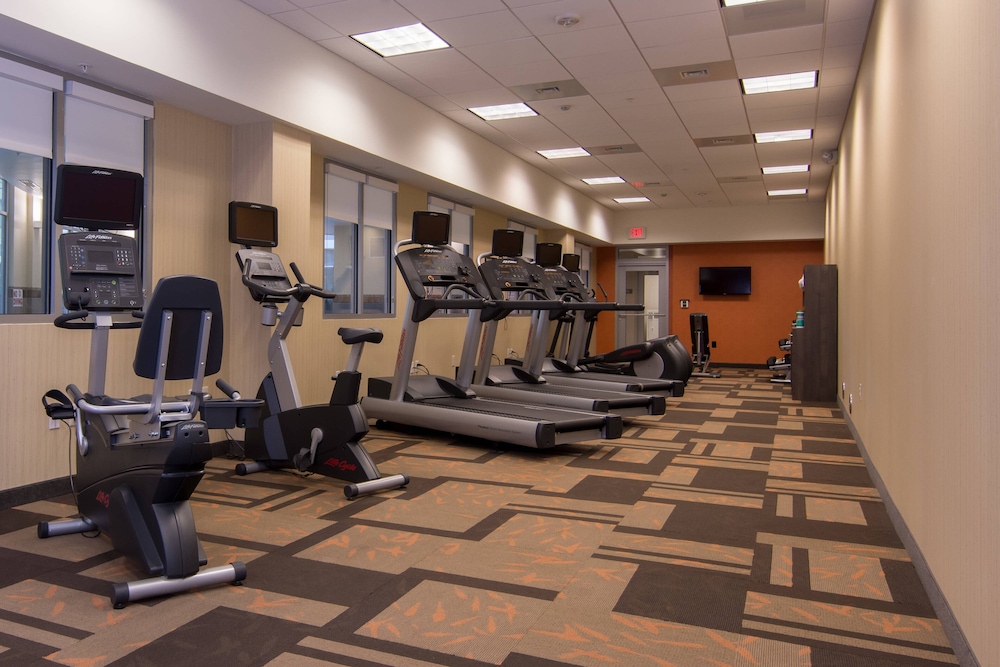 RESIDENCE INN RALEIGH-DURHAM AIRPORT/BRIER CREEK 24/53