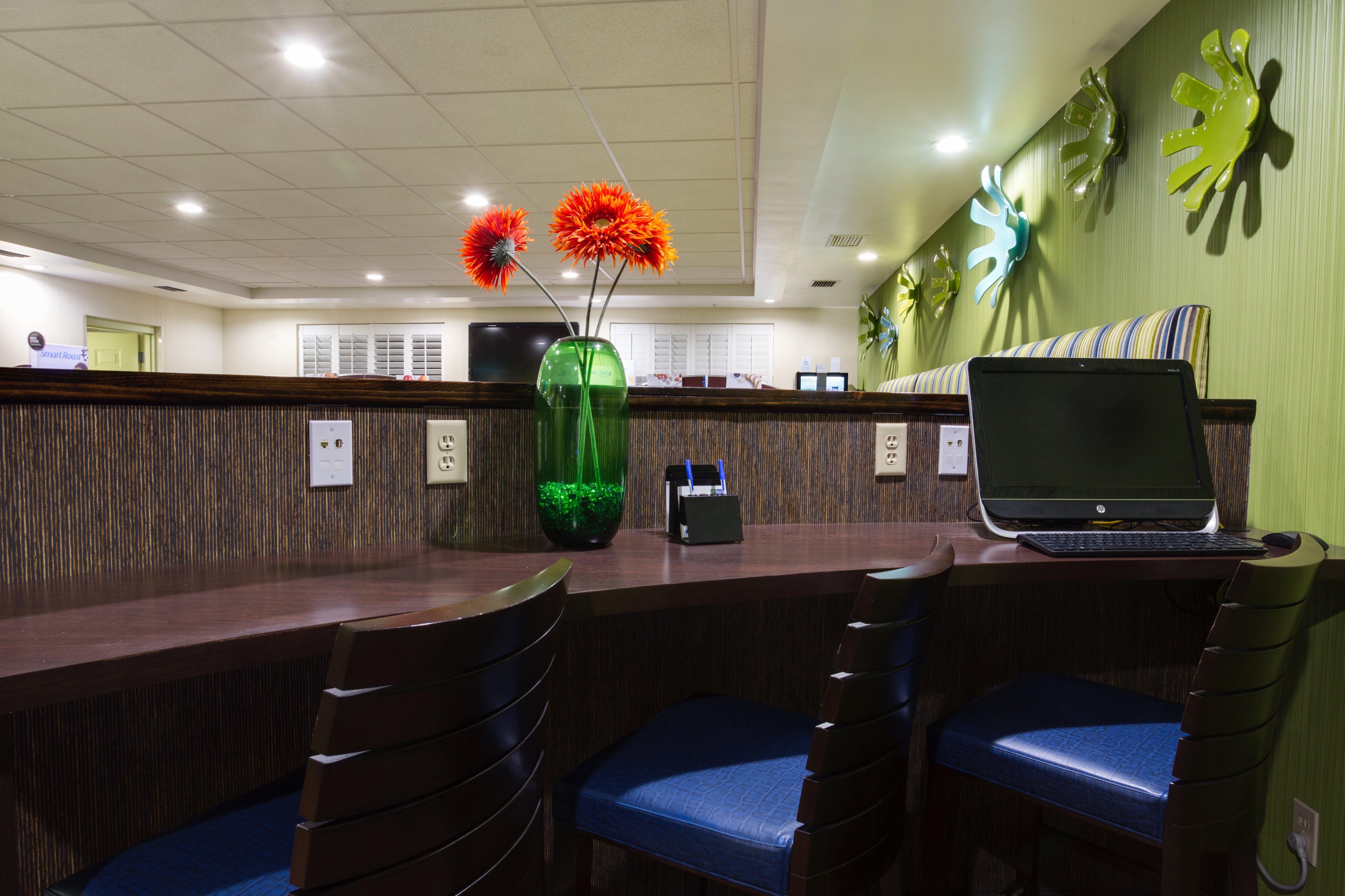 Holiday Inn Express Hotel Suites Plant City 59/70