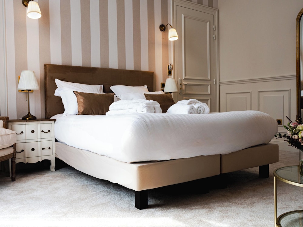 Hotel Chateau Heloise 8/50