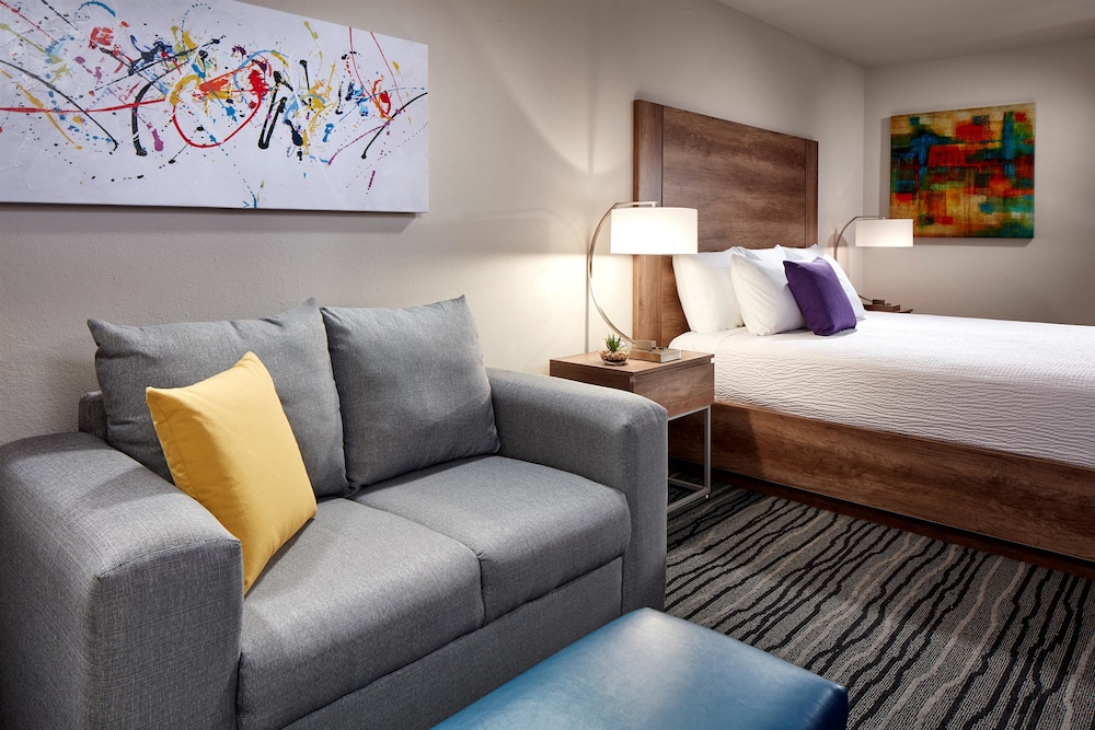 Best Western Posada Royale Hotel & Suites 13/50