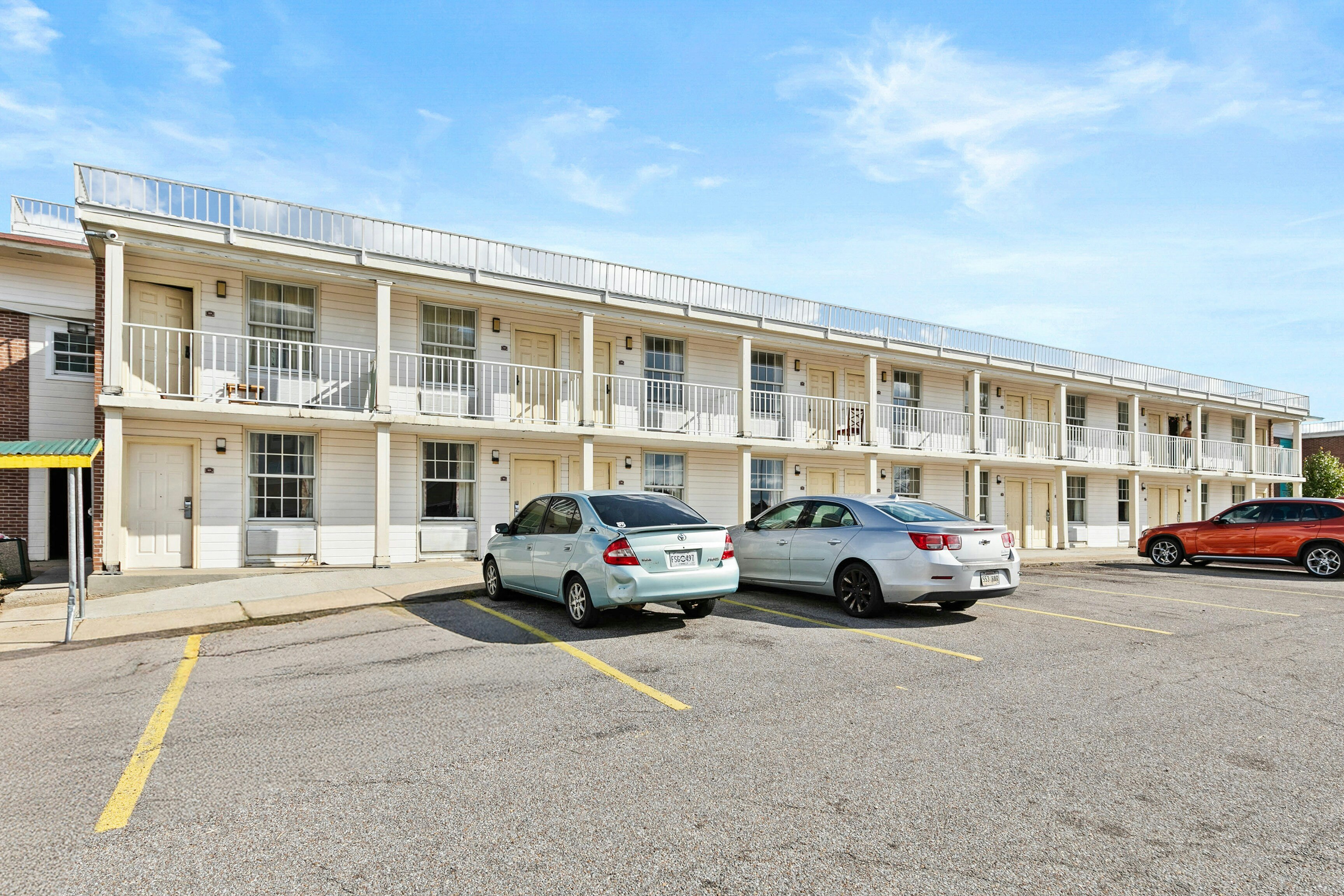 Moonlight Inn Hotel O Hattiesburg, MS 45/54