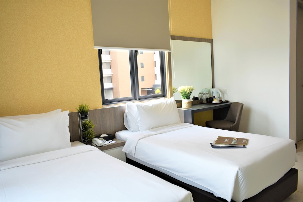 D Wharf Hotel And Serviced Residence 16/71