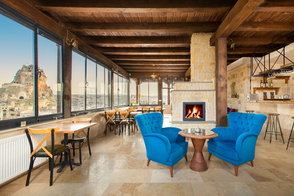 Megaron Cave Hotel 28/46