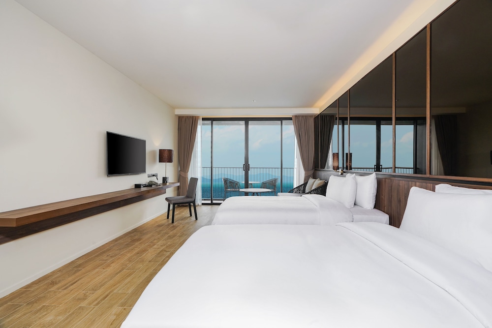 Ana Anan Resort and Villas Pattaya 12/73
