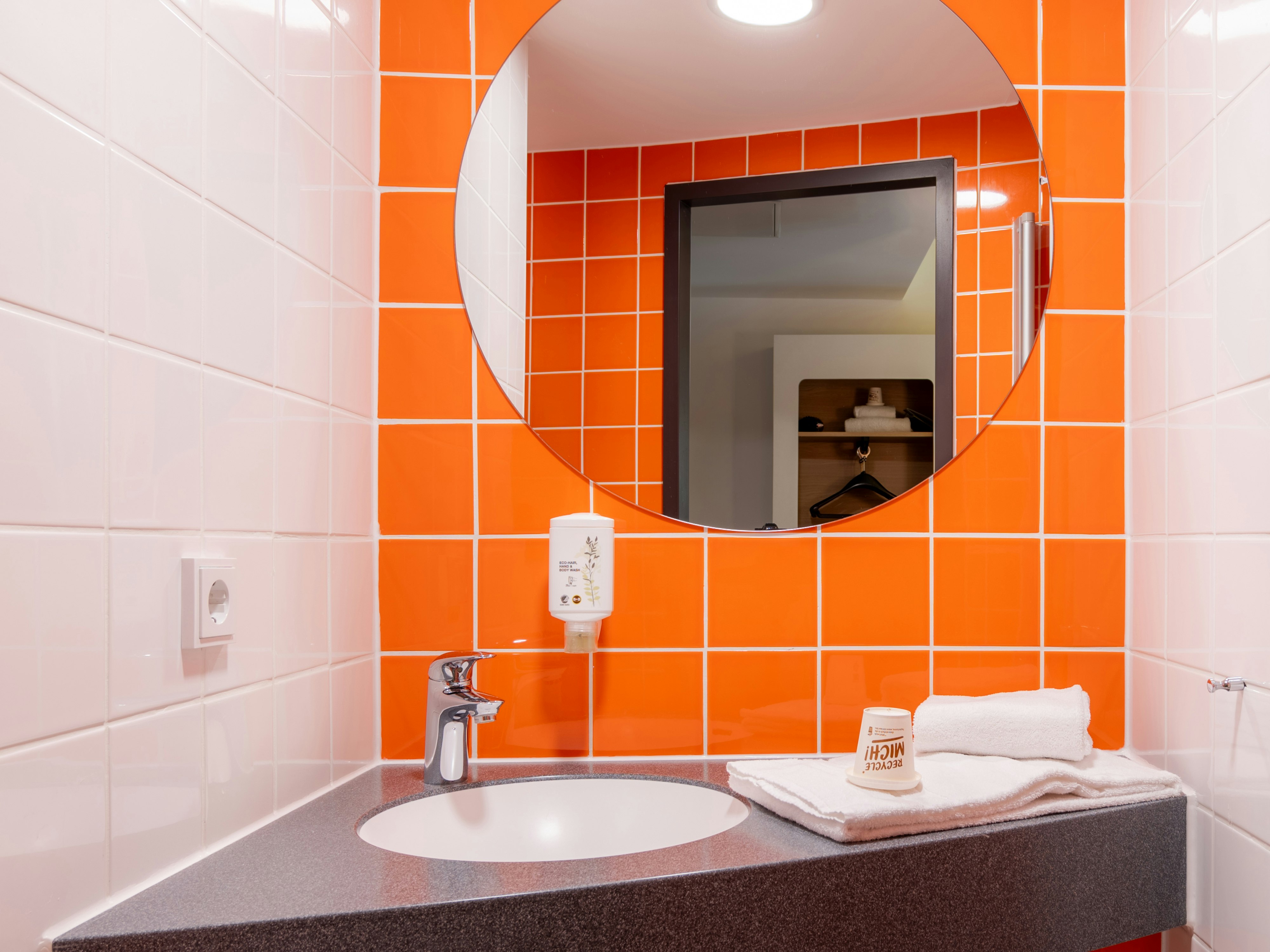 B&B Hotel Stuttgart-Zuffenhausen 29/29