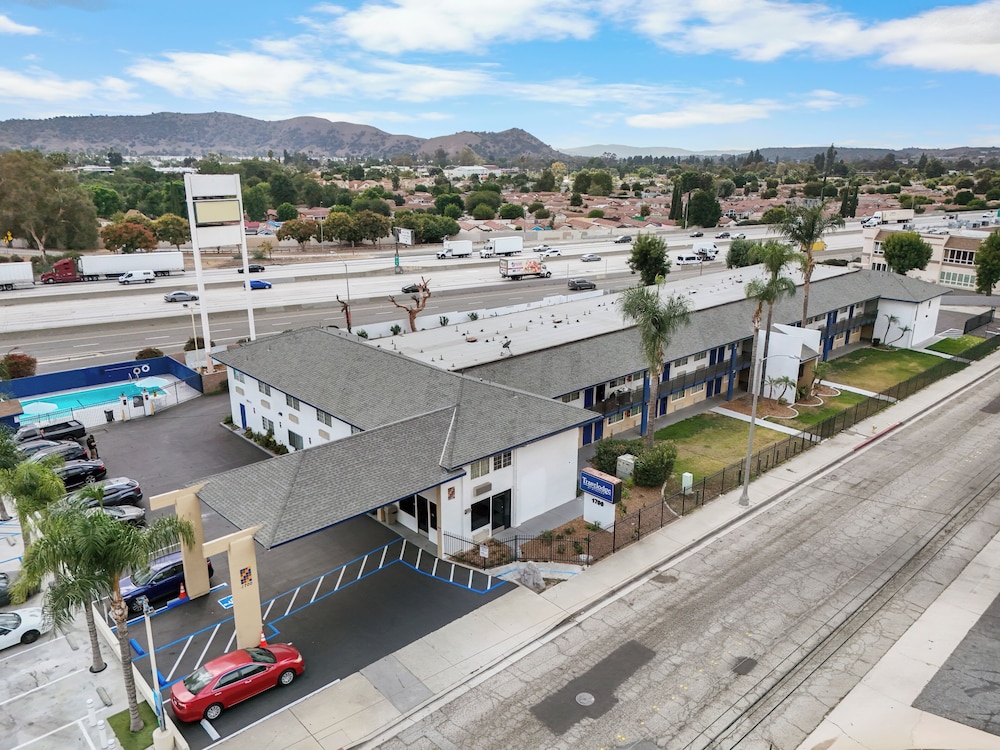 Travelodge by Wyndham Fairplex Pomona 42/57