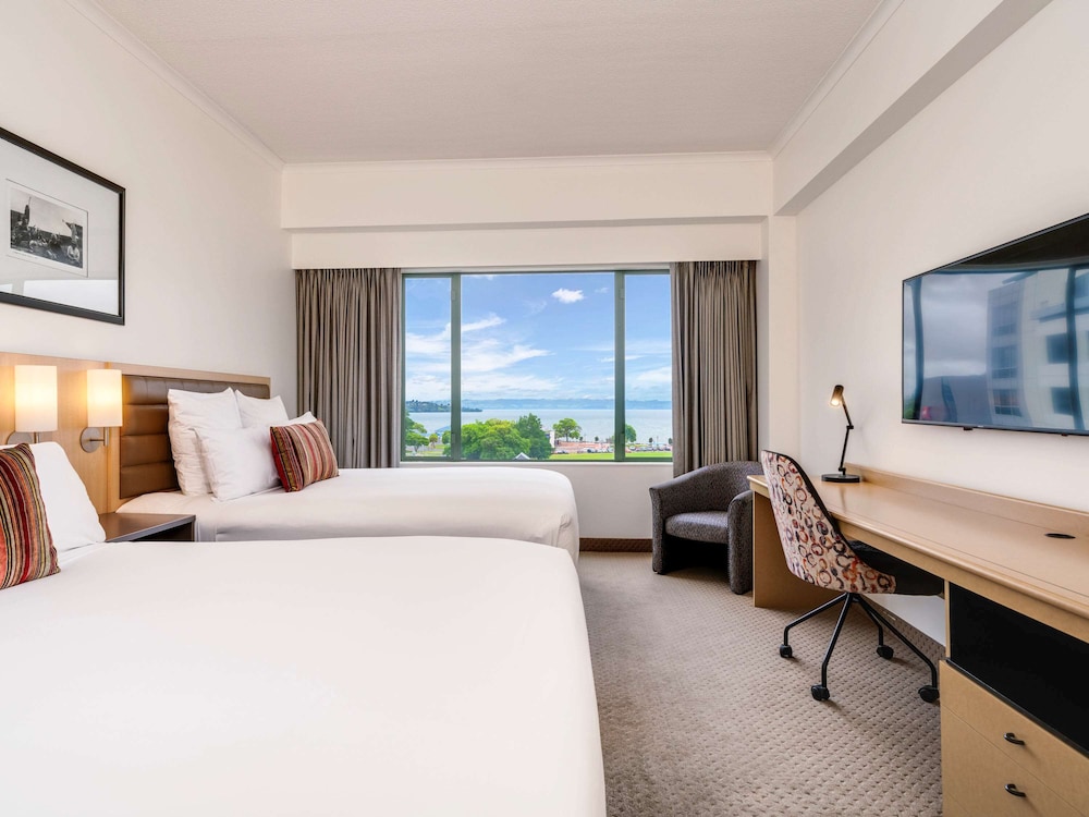 Novotel Rotorua Lakeside 28/71