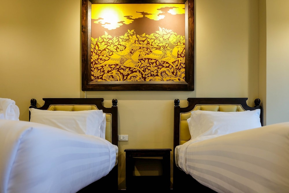 Siri Heritage Bangkok Hotel 17/71