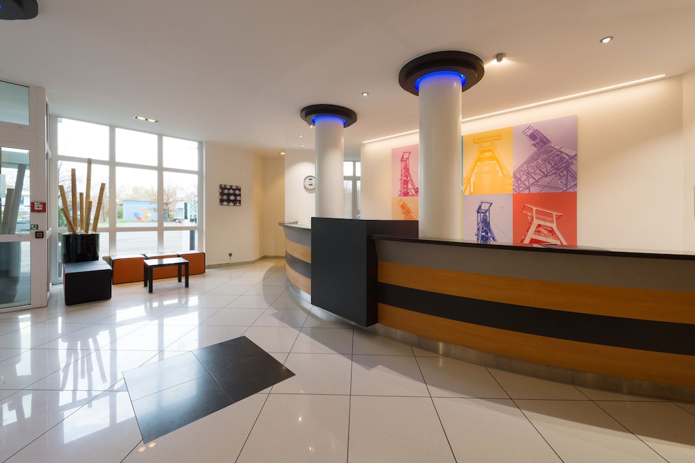 Lobby at Hotel Bochum Wattenscheid, Affiliated by Melia, BOCHUM