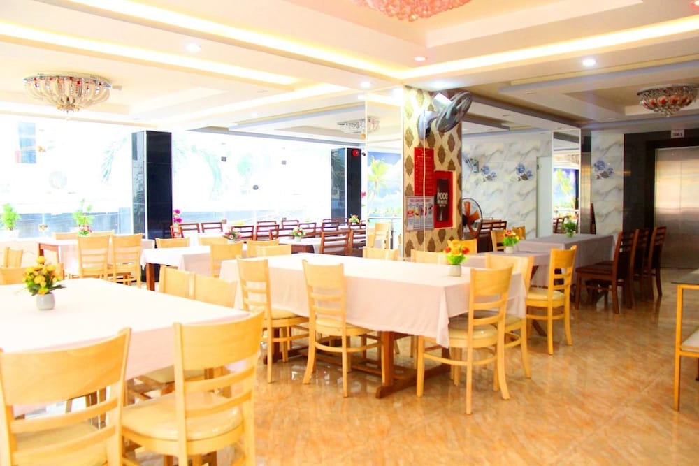 Yen Vy 04 Luxury Hotel 26/33