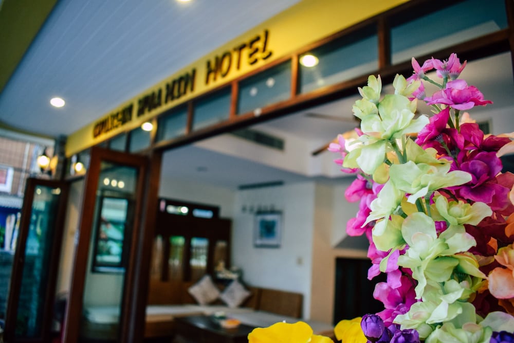 Chomsin Hua Hin Hotel 5/49