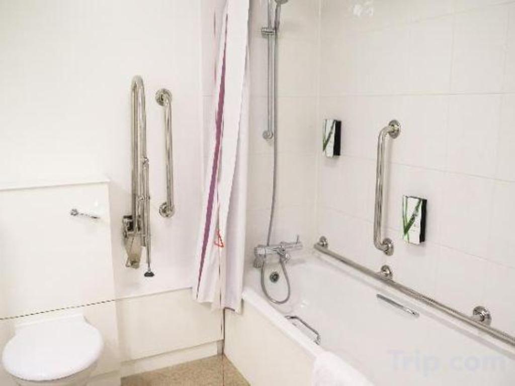 Premier Inn Dover East 24/27