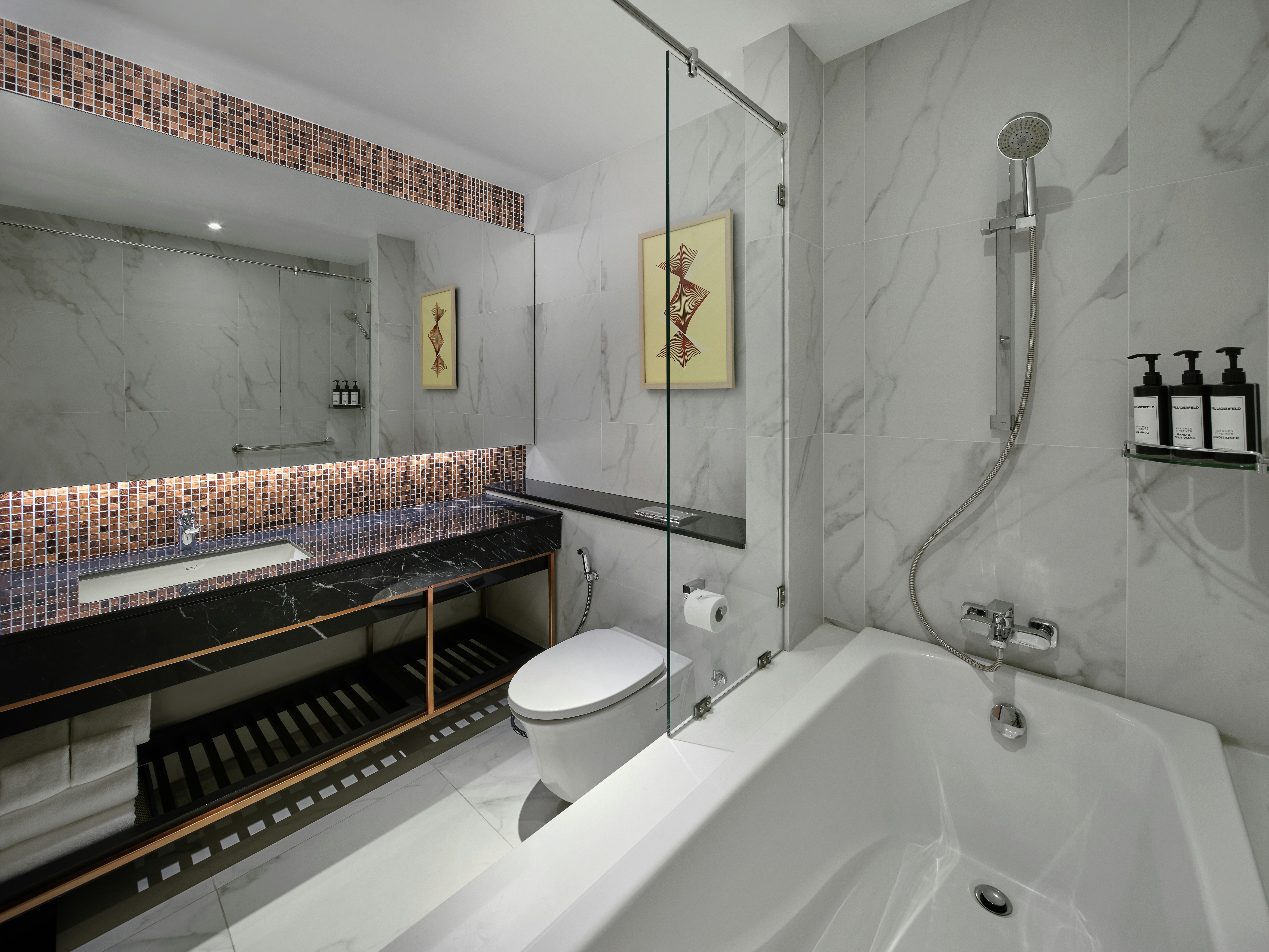 Sindhorn Midtown Hotel Bangkok, Vignette Collection by IHG 50/50