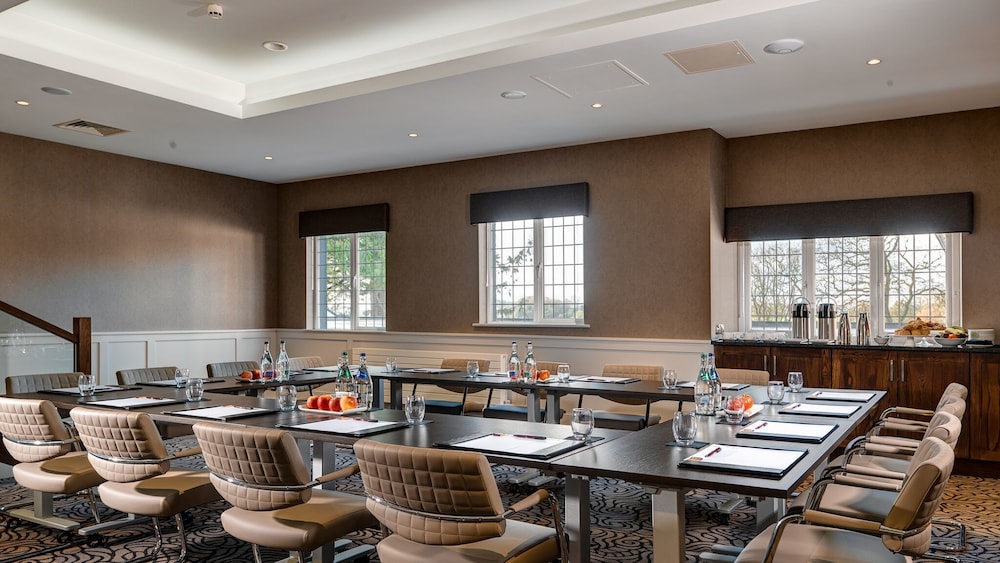 Killyhevlin Lakeside Hotel & Lodges 29/38